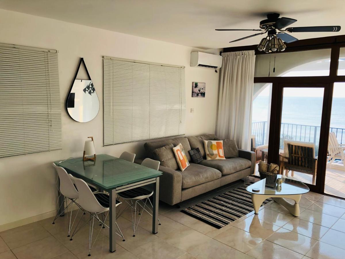 Pissouri Beach Front Apartments Buitenkant foto
