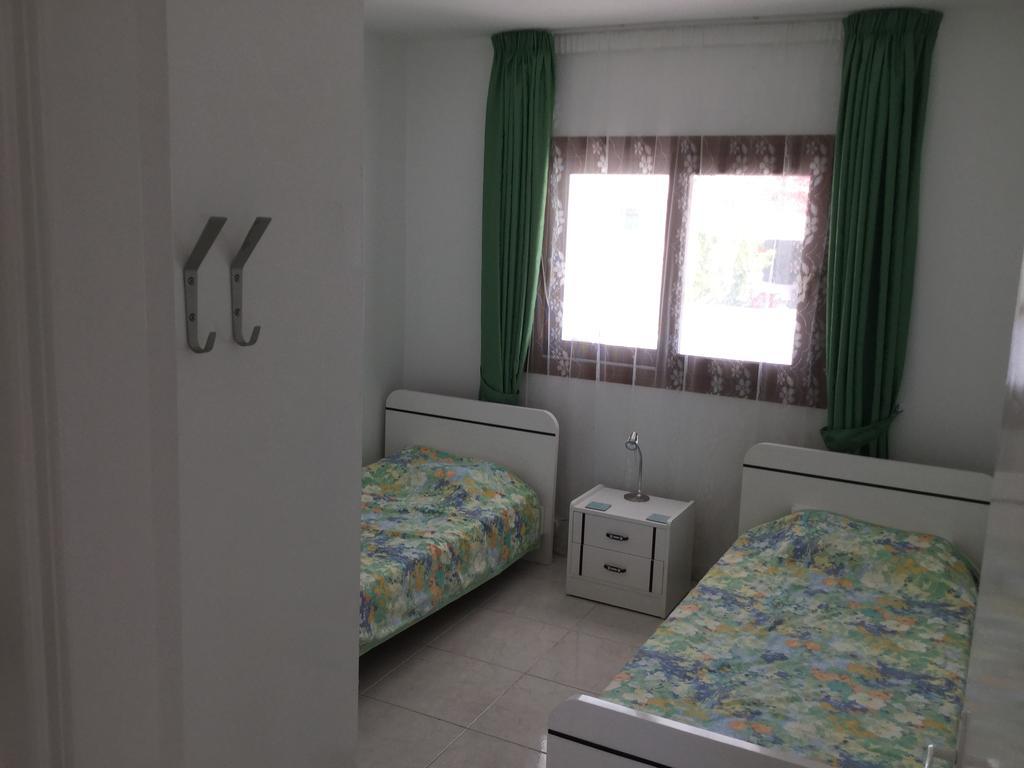 Pissouri Beach Front Apartments Buitenkant foto