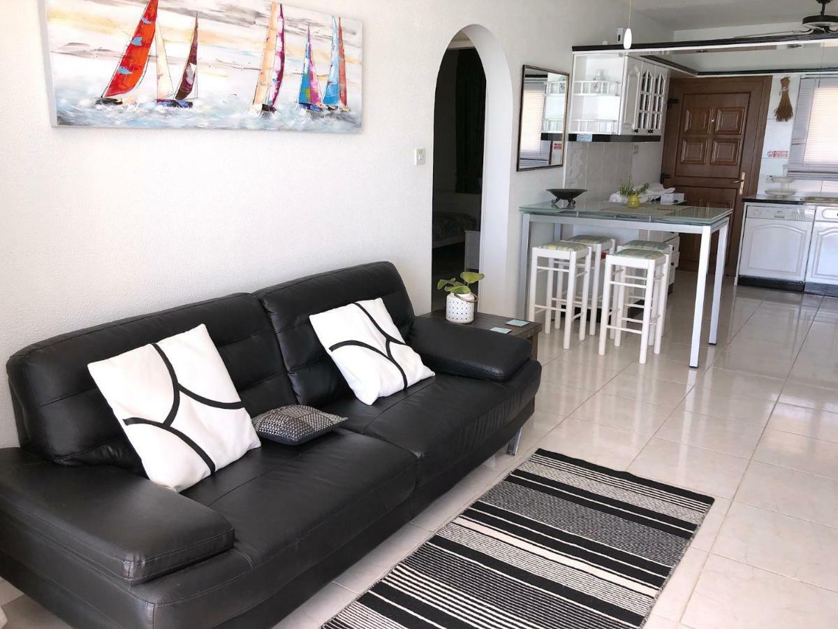 Pissouri Beach Front Apartments Buitenkant foto
